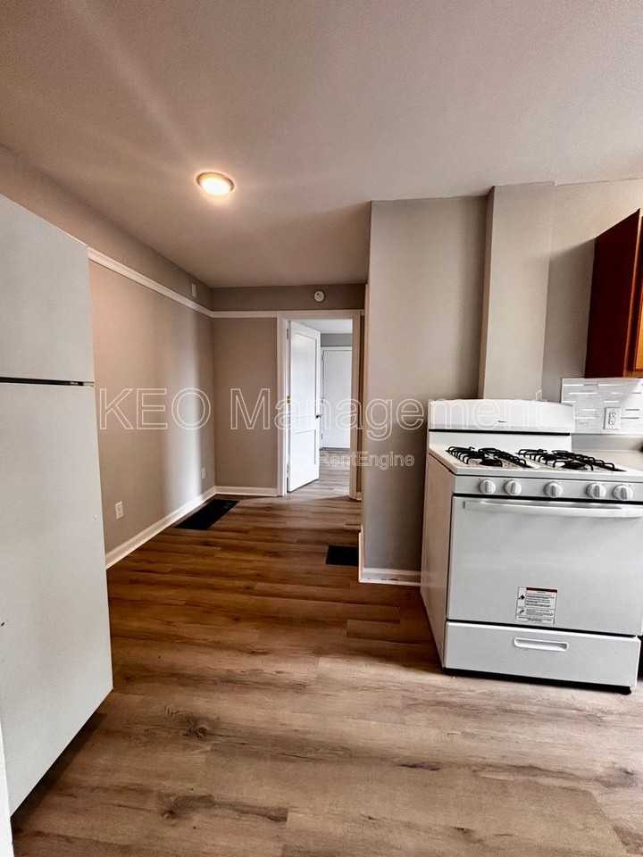 235 E Xenia Dr #AA - Photo 4 of 12