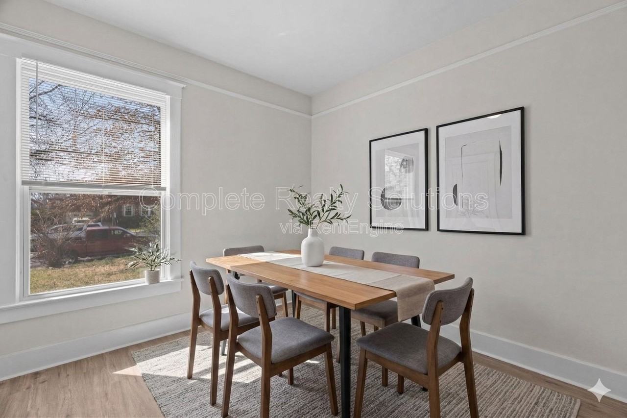 6811 Etzel Ave - Photo 4 of 45