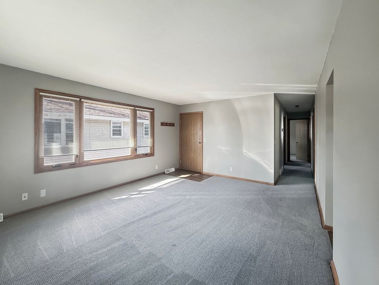 5848 Washburn Ave S #5850 - Photo 4 of 11