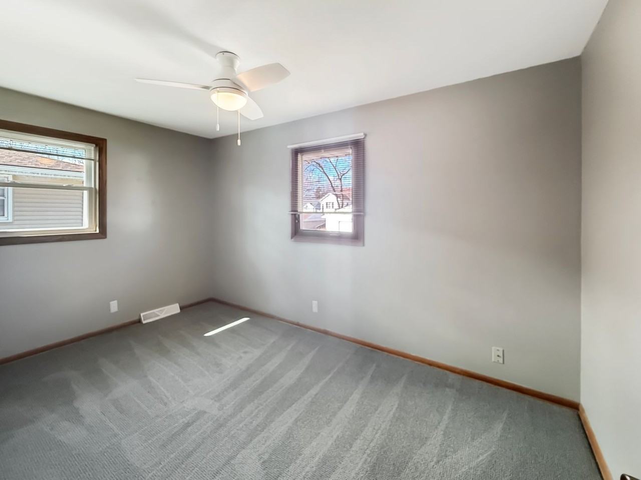 5848 Washburn Ave S #5850 - Photo 6 of 11