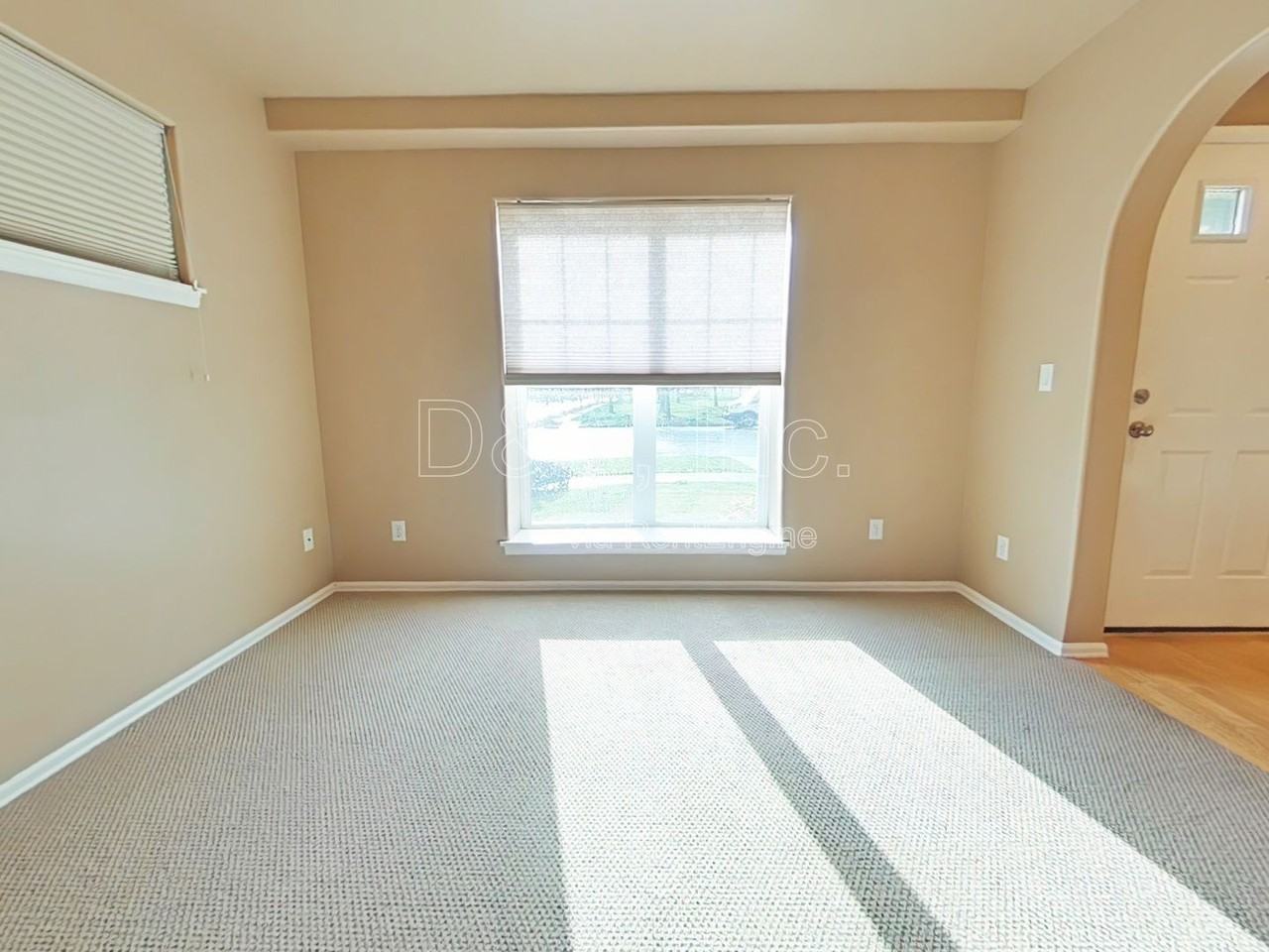 3561 Se Midvale Dr - Photo 3 of 22