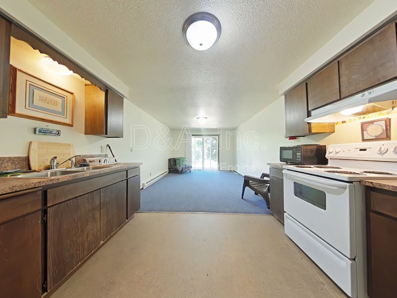 417 6th Ave Se #3 - Photo 6 of 9