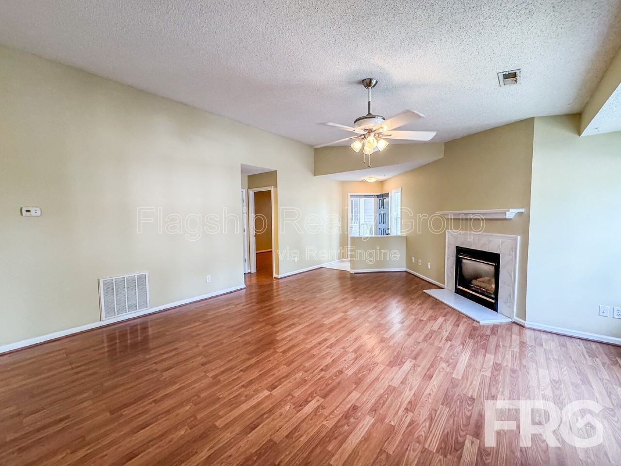 3306 Mulberry Ln #E - Photo 6 of 25