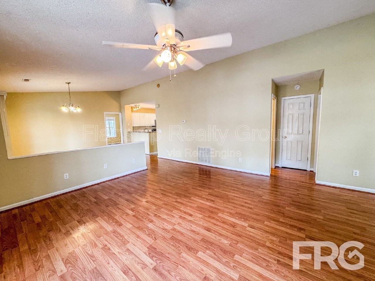 3306 Mulberry Ln #E - Photo 7 of 25