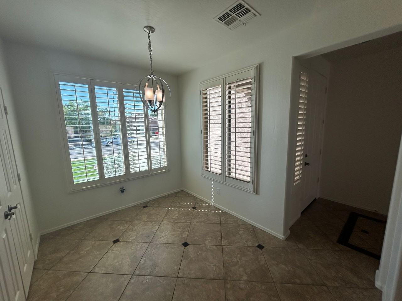 16024 W Gelding Dr - Photo 7 of 21