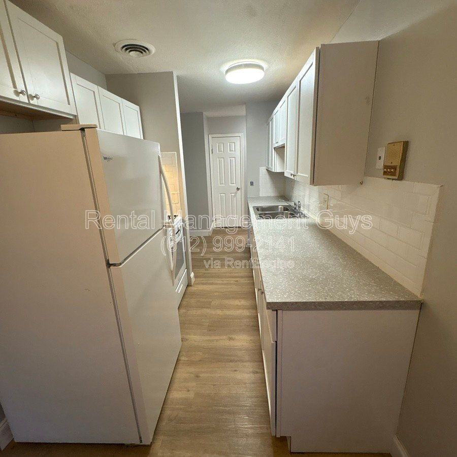 3540 11th Ave S #9 - Photo 2 of 16