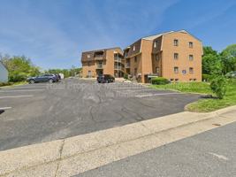 featured image of 325 Campbell St #A2