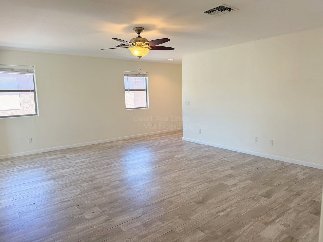 235 W Angus Rd - Photo 6 of 26