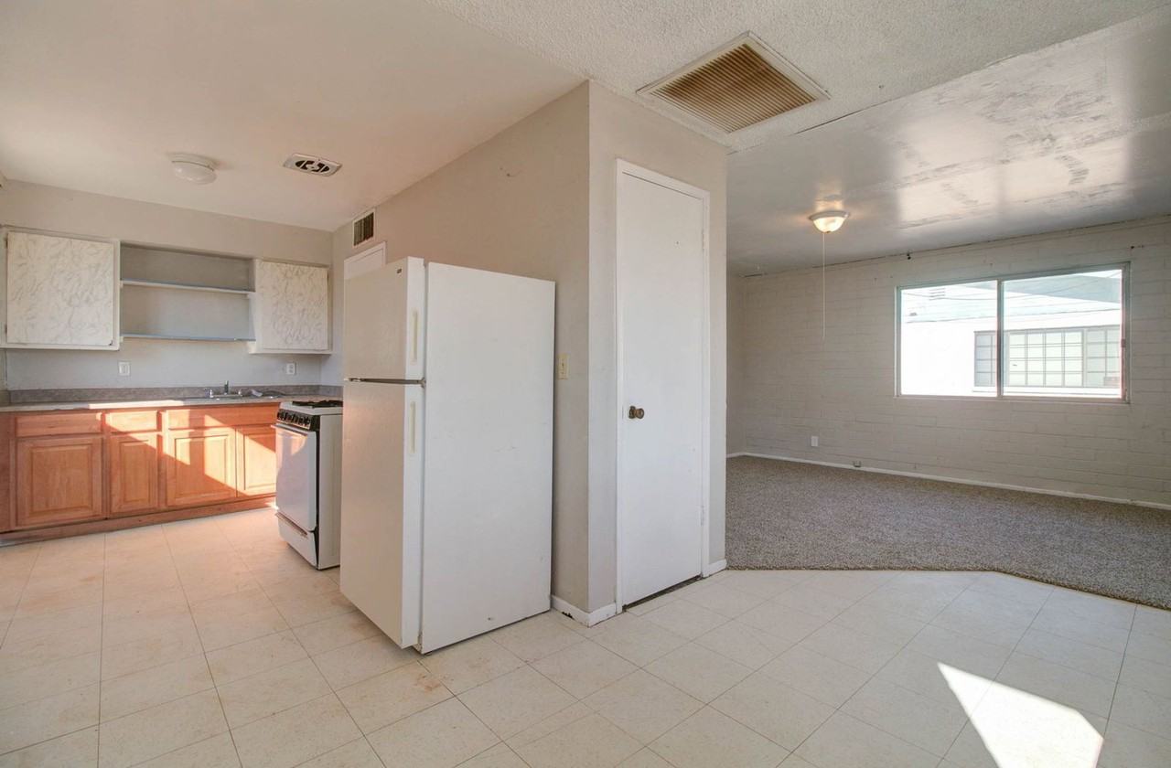 342 W Taylor Ave - Photo 6 of 21