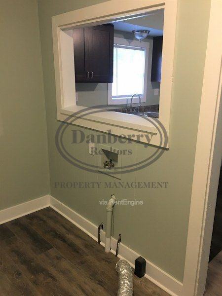 319 Frazer St #1 - Photo 6 of 16