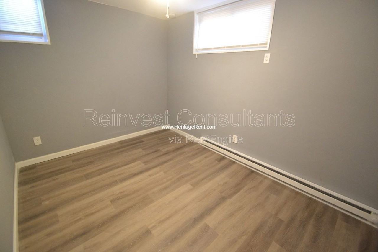 6330 Montgomery Rd #6330-9 - Photo 4 of 11