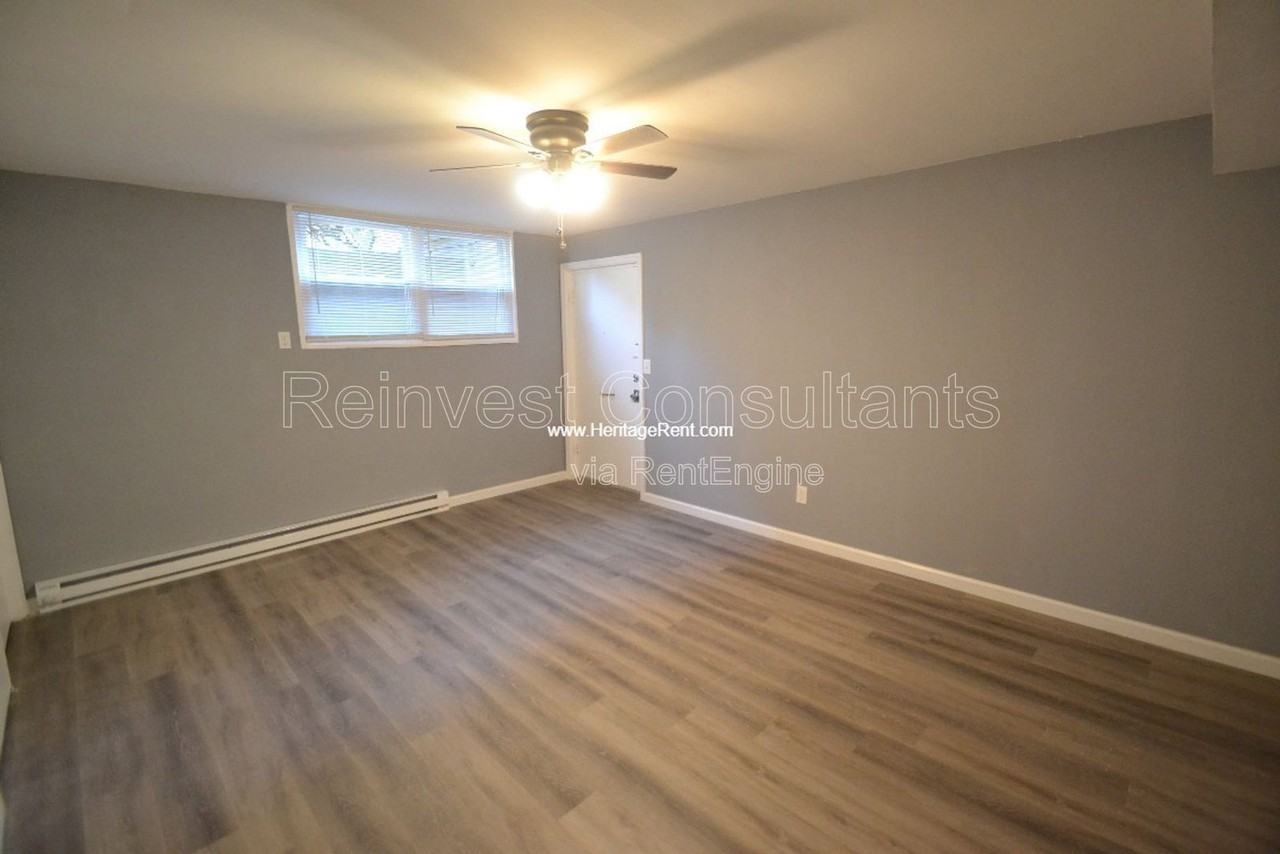 6330 Montgomery Rd #6330-9 - Photo 5 of 11