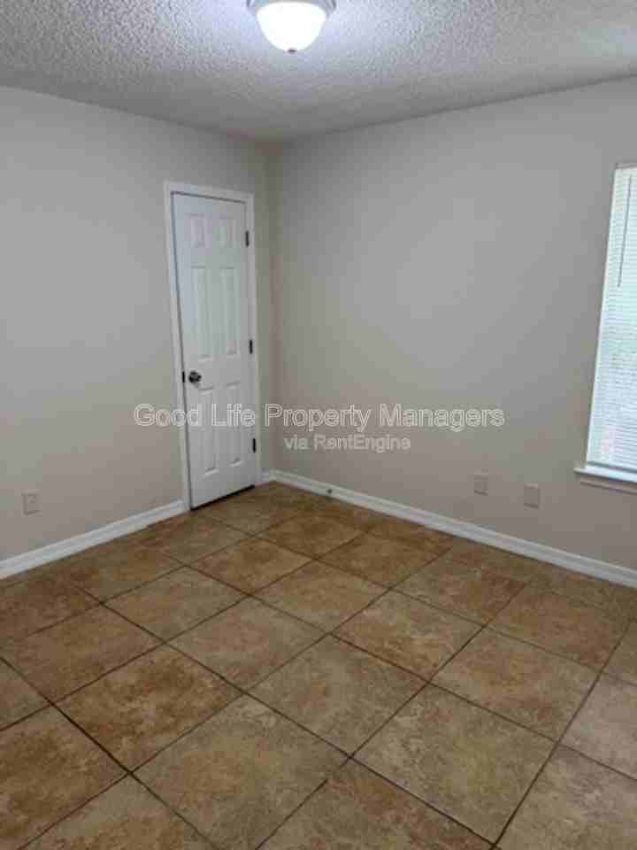 9980 Bowman Ave #A - Photo 7 of 15