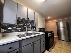 225 E Xenia Dr #B - Photo 1 of 1