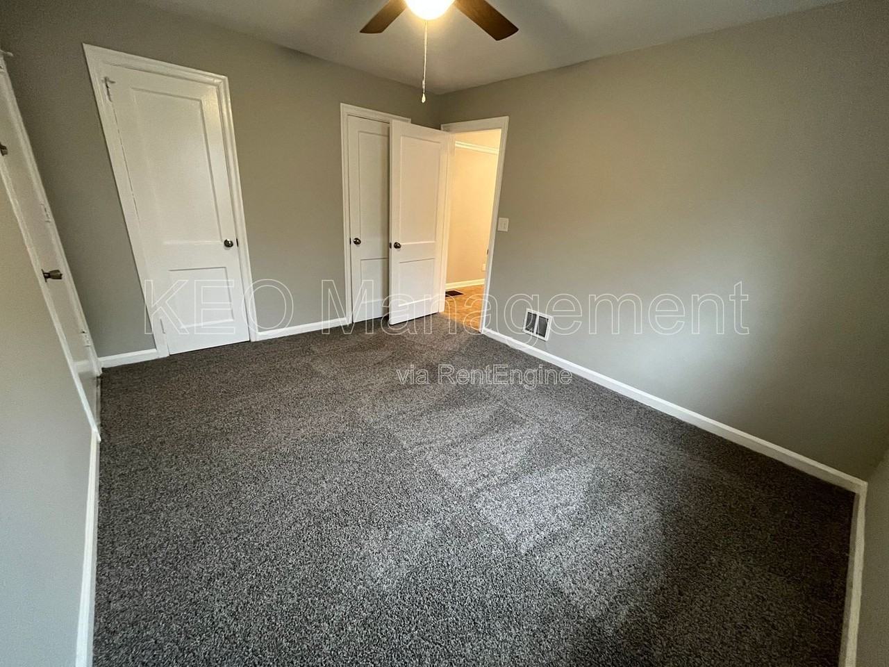 225 E Xenia Dr #B - Photo 7 of 11