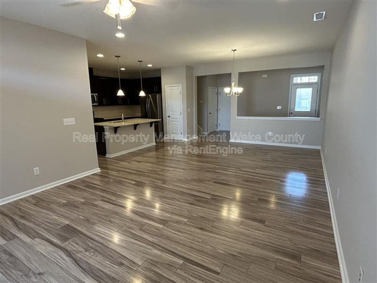 1428 Glenwater Dr - Photo 4 of 27