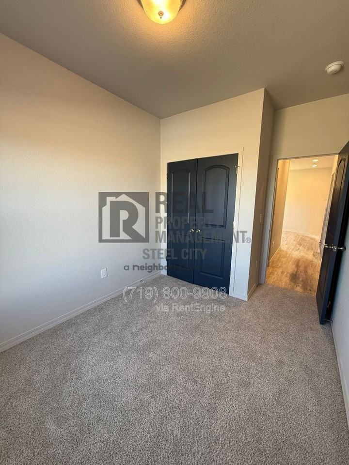 280 W Harmony Dr - Photo 7 of 13