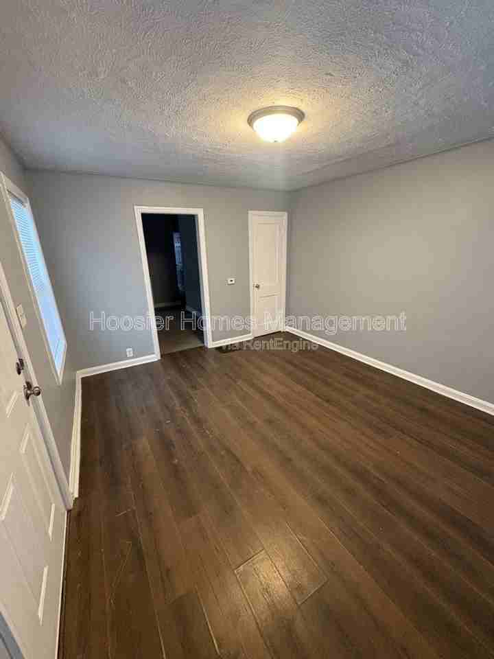 1035 N Centennial St #1037 - Photo 4 of 15