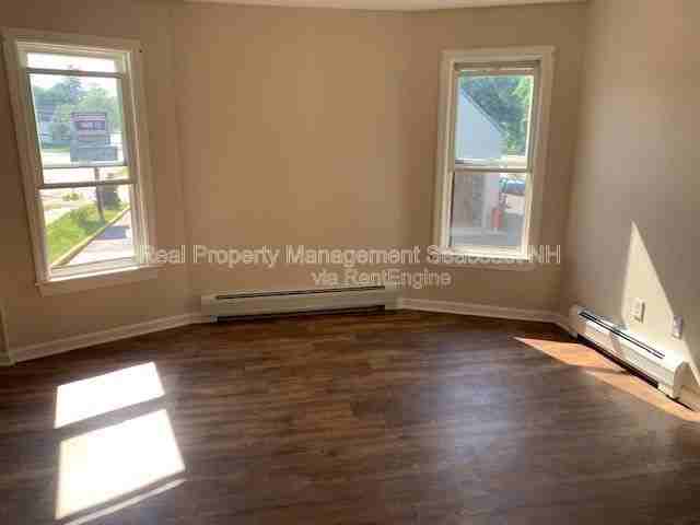 147 N Main St #5 - Photo 3 of 9