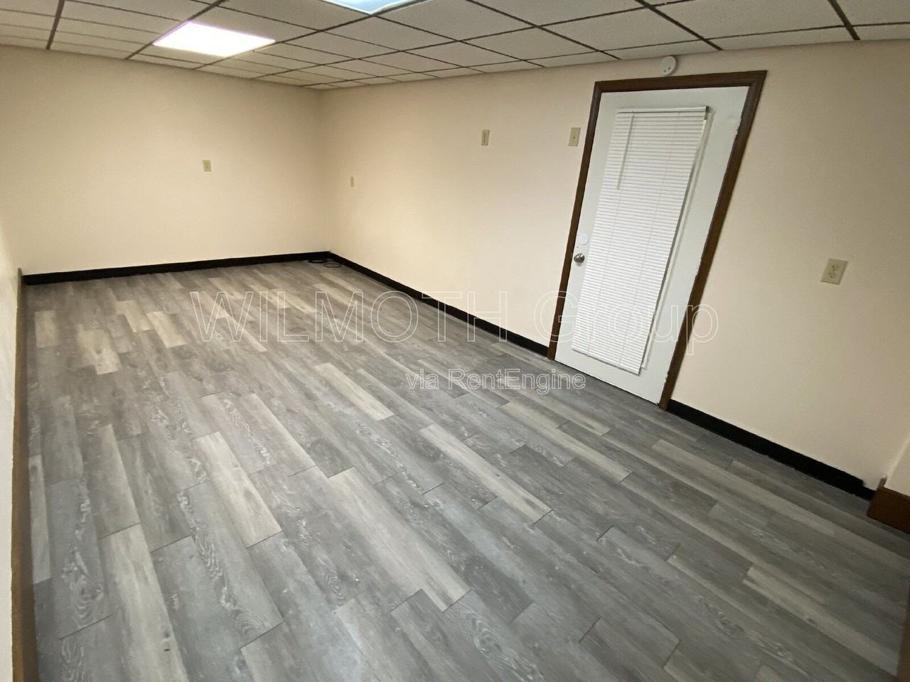 11903 E Welland St #E - Photo 5 of 7