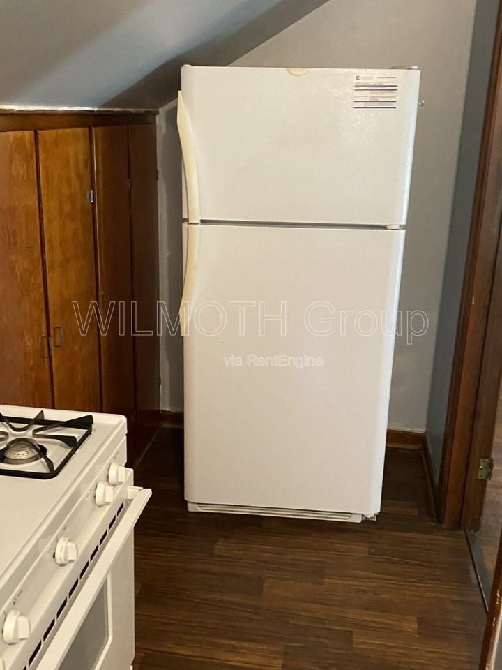 309 Central Ave - Photo 6 of 10