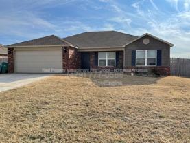 2429 Sebright Ave - Photo 1 of 1