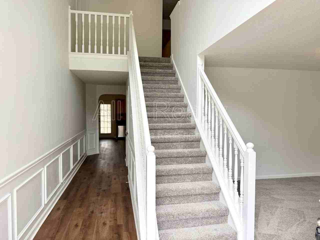 231 Baywood Xing - Photo 4 of 39