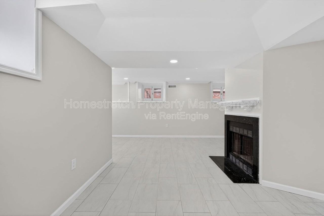 4561 Laclede Ave - Photo 5 of 46