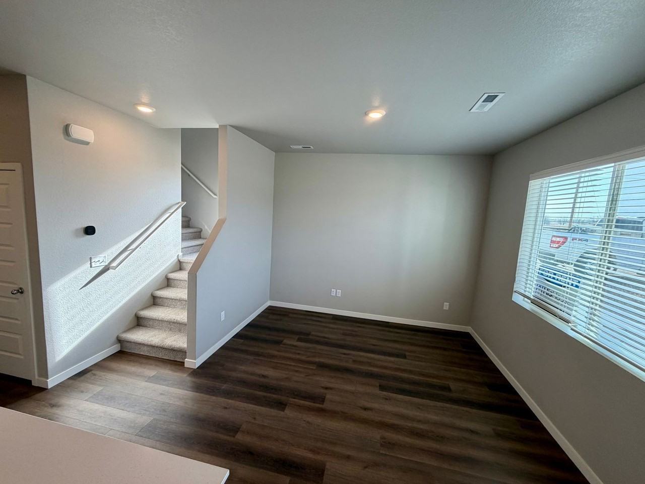 1353 Reynolds St #18E - Photo 5 of 29