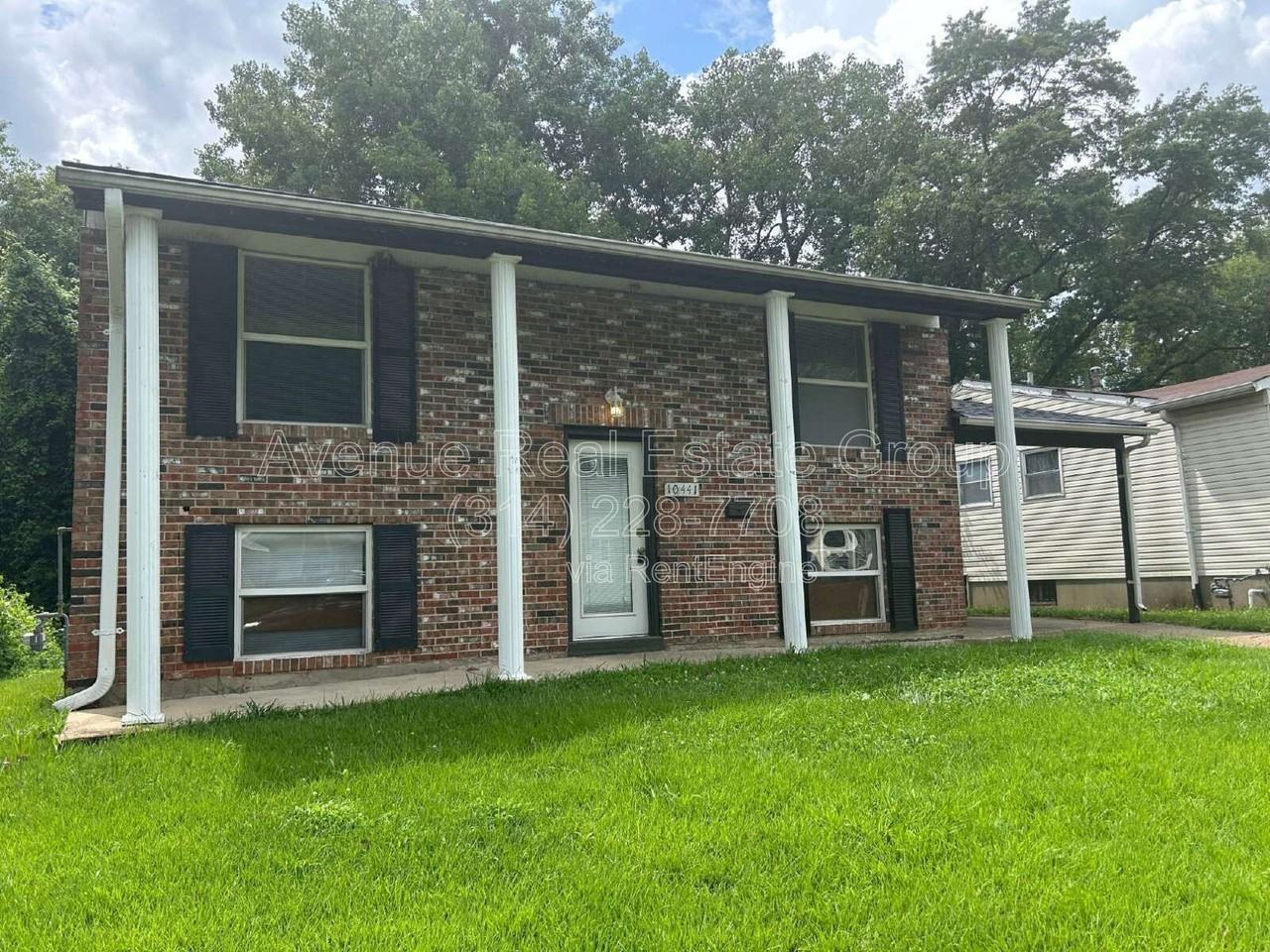 10441 Prince Dr - Photo 2 of 18