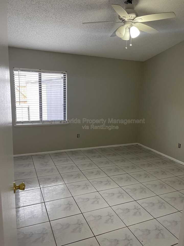 11628 Sarita Ct - Photo 7 of 19