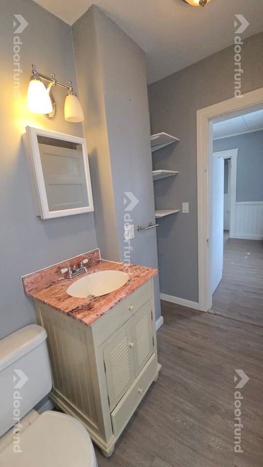 121 Delmont Ave - Photo 7 of 21