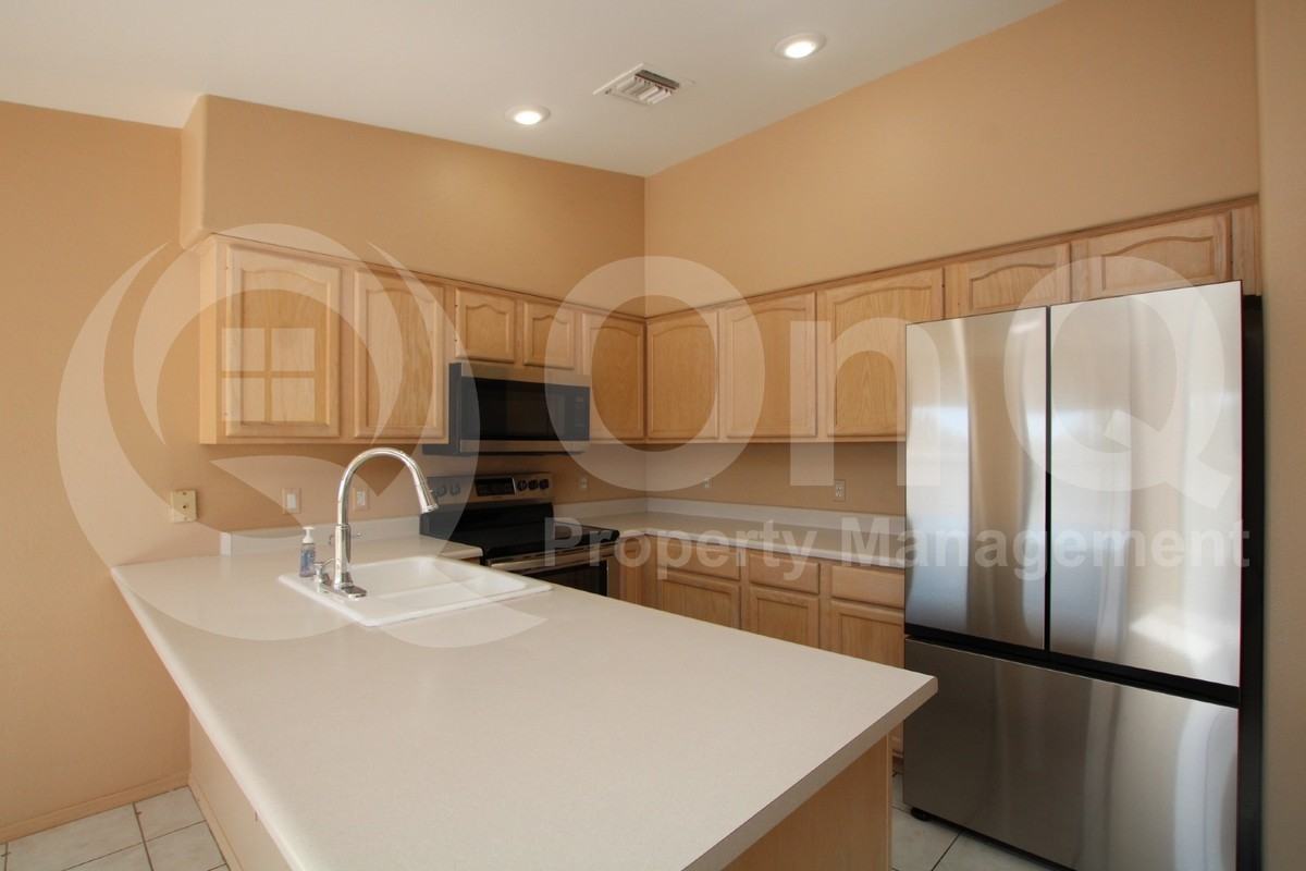 16805 E Glenbrook Blvd #2 - Photo 2 of 15