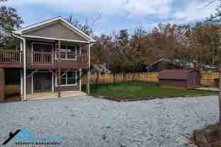 911 Carolina Ave - Photo 1 of 1