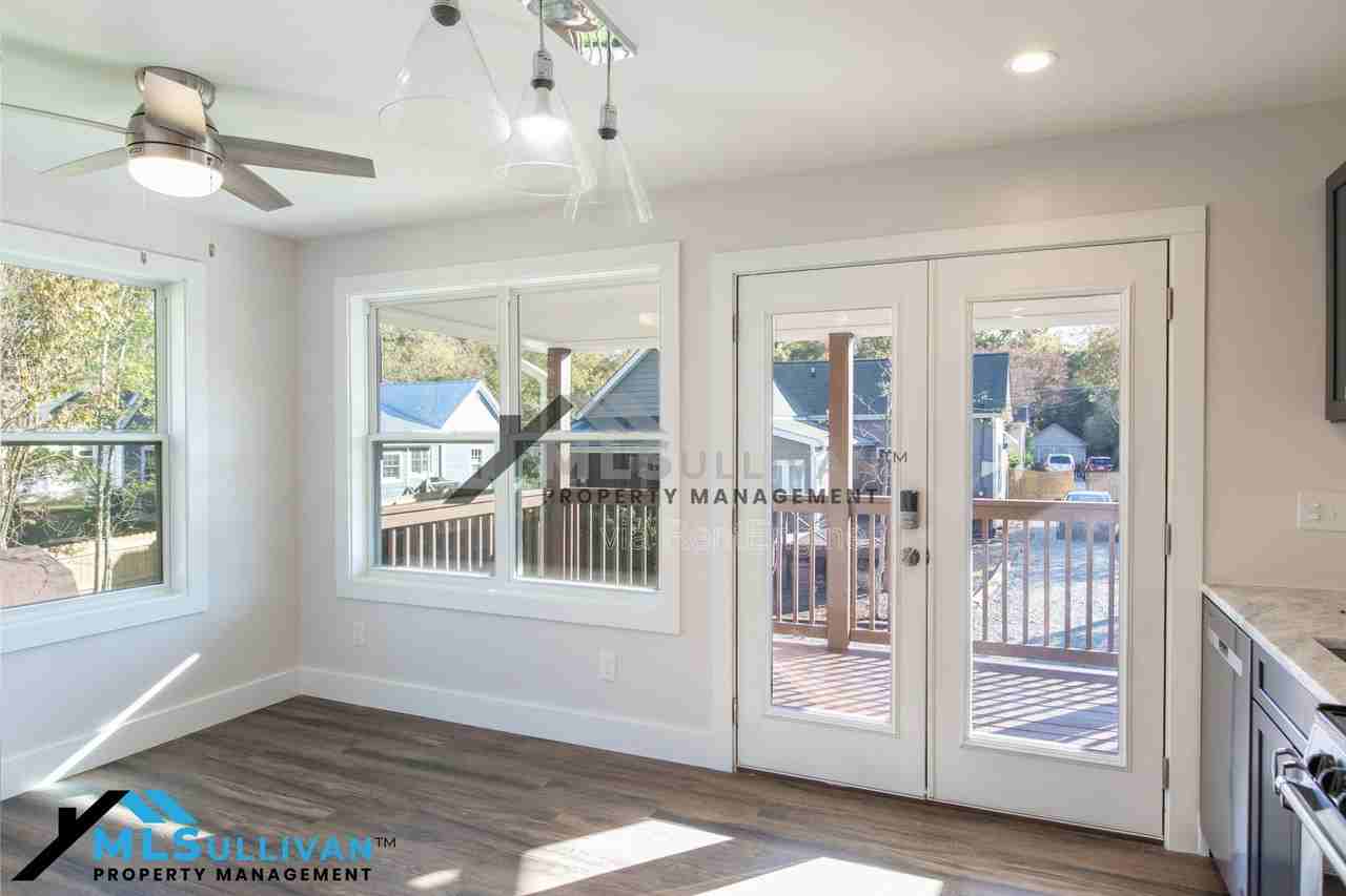 911 Carolina Ave - Photo 4 of 15