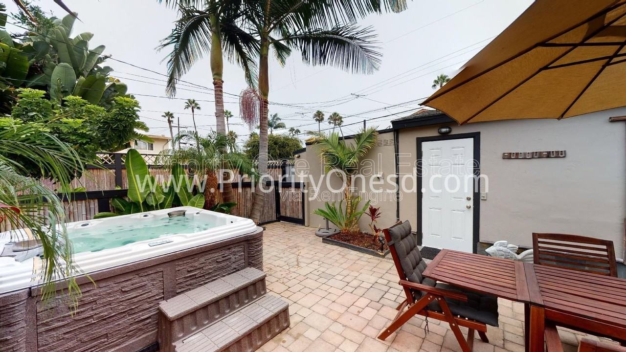 4766 Bermuda Ave - Photo 2 of 22