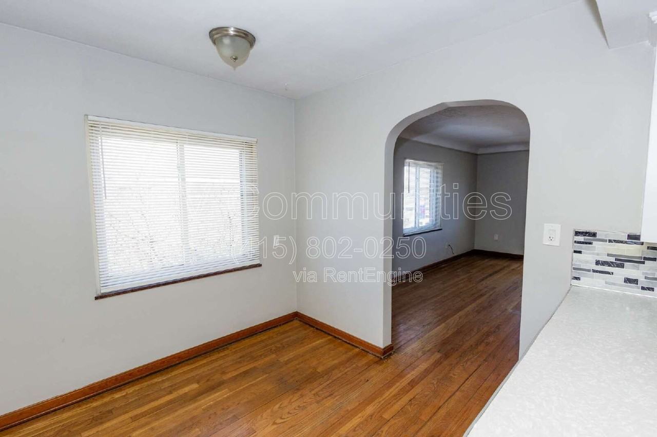 4186 Ridge Rd #4 - Photo 5 of 13