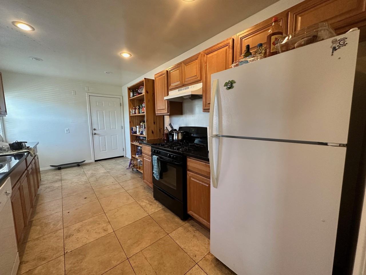 6350 Mesita Dr - Photo 4 of 13