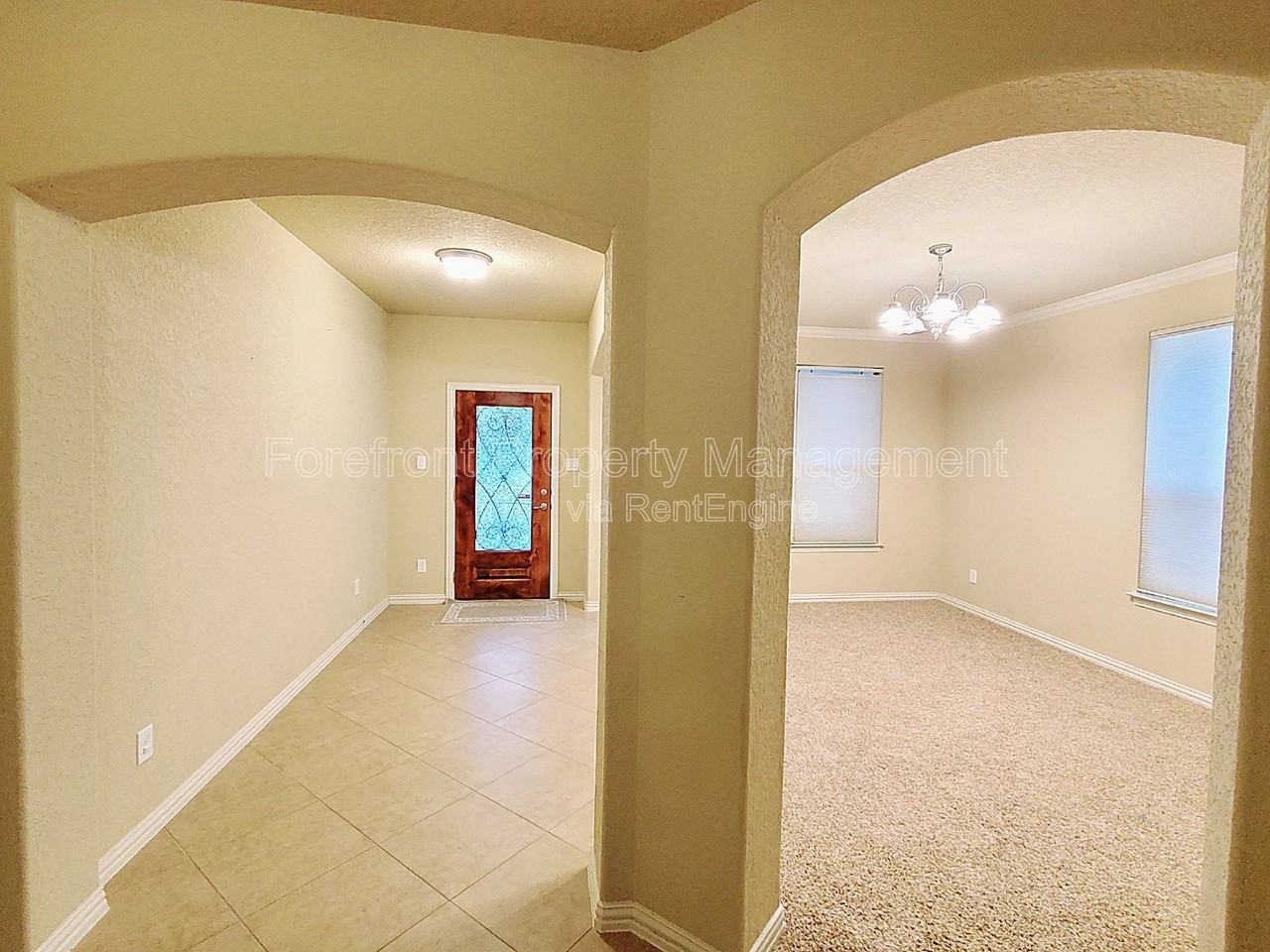 11927 Jasmine Way - Photo 4 of 47