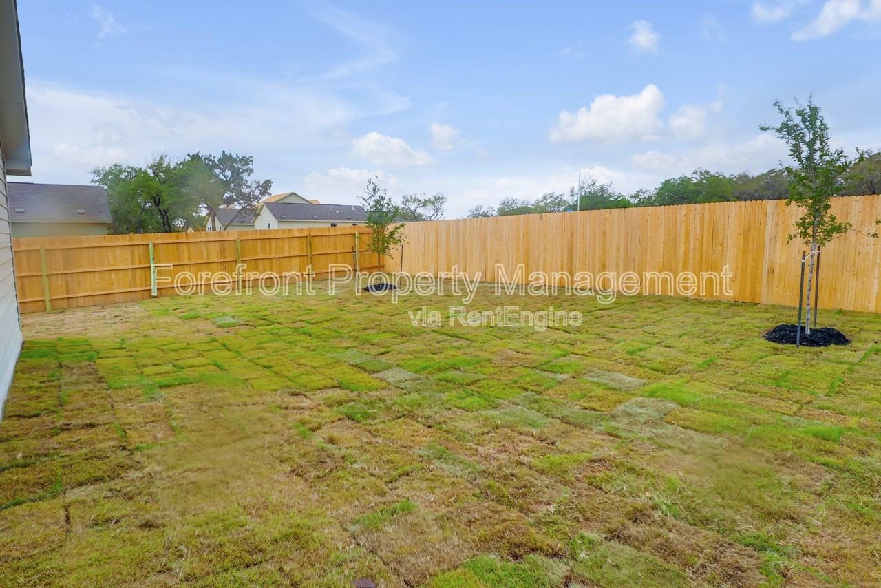 10307 Devon Wheel St - Photo 2 of 19