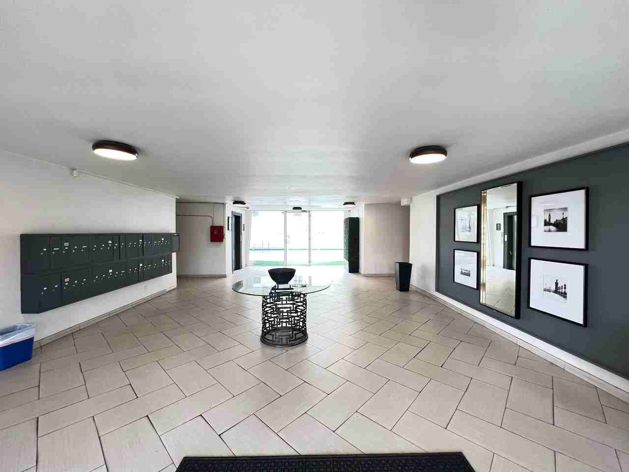 Tarzana Five Apartments - Photo 3 of 24