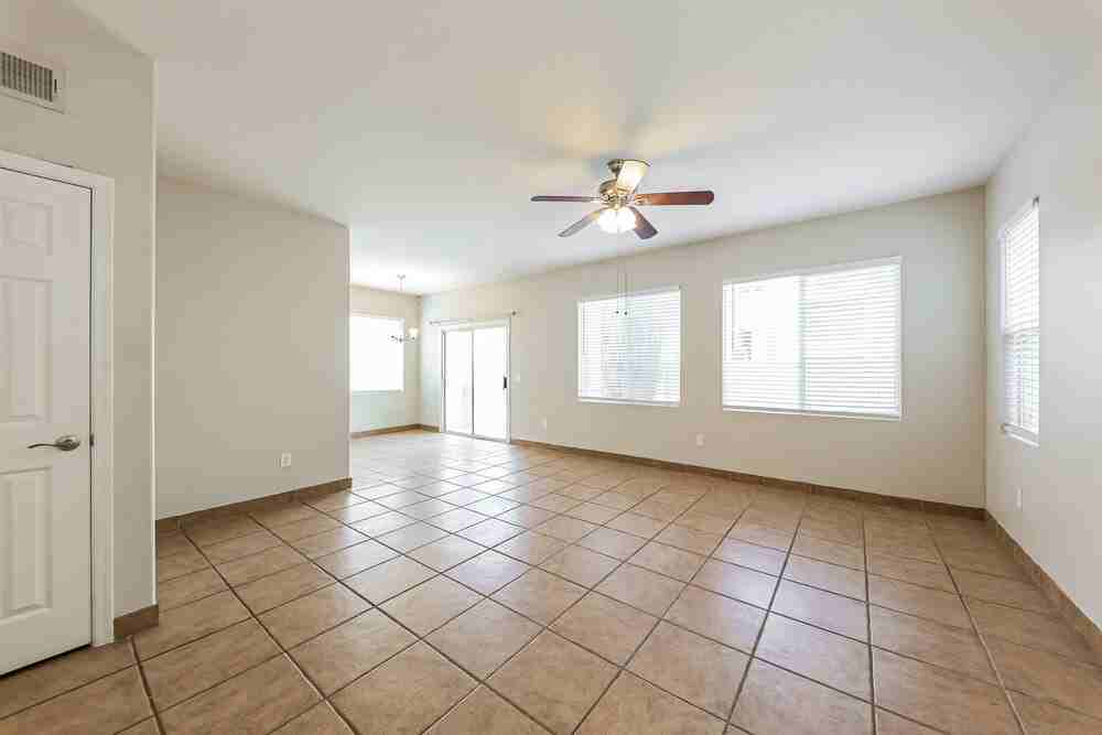 34806 N 31st Ave - Photo 4 of 17