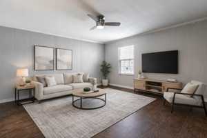 featured image of 1126 N Bell Ave