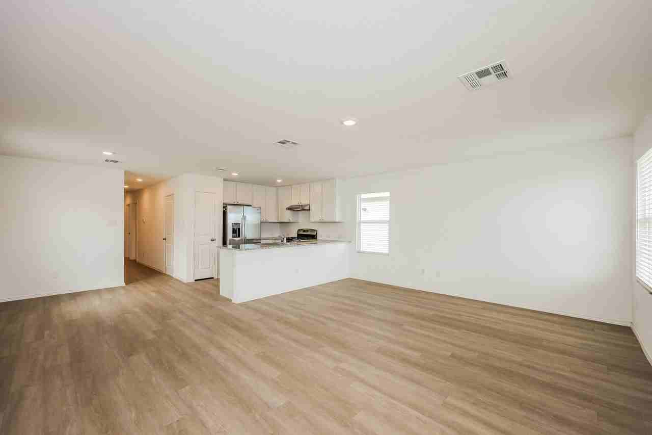 14737 Southton Basin - Photo 3 of 26
