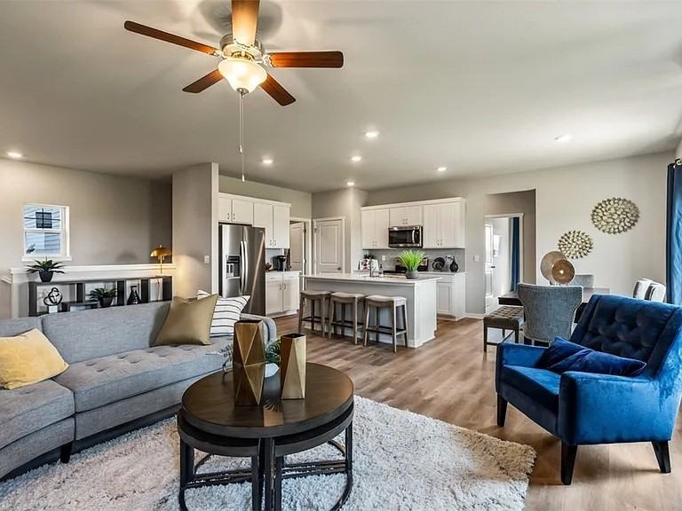 4749 172nd Way - Photo 4 of 19