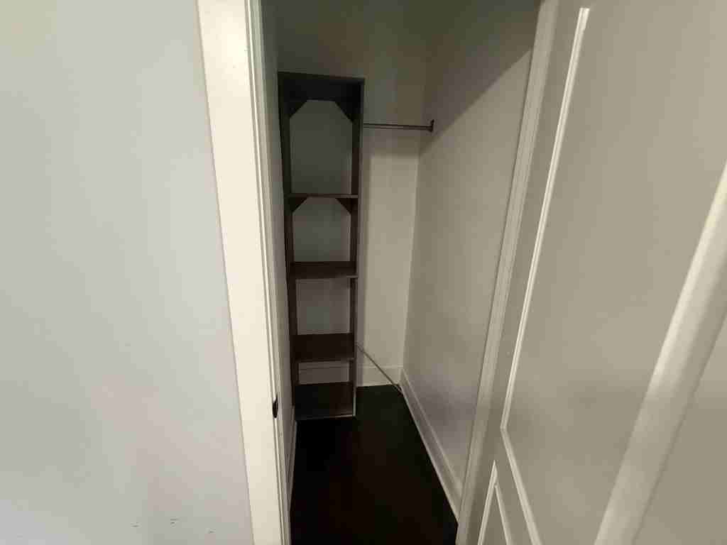 3415 N Seminary Ave #3 - Photo 4 of 13