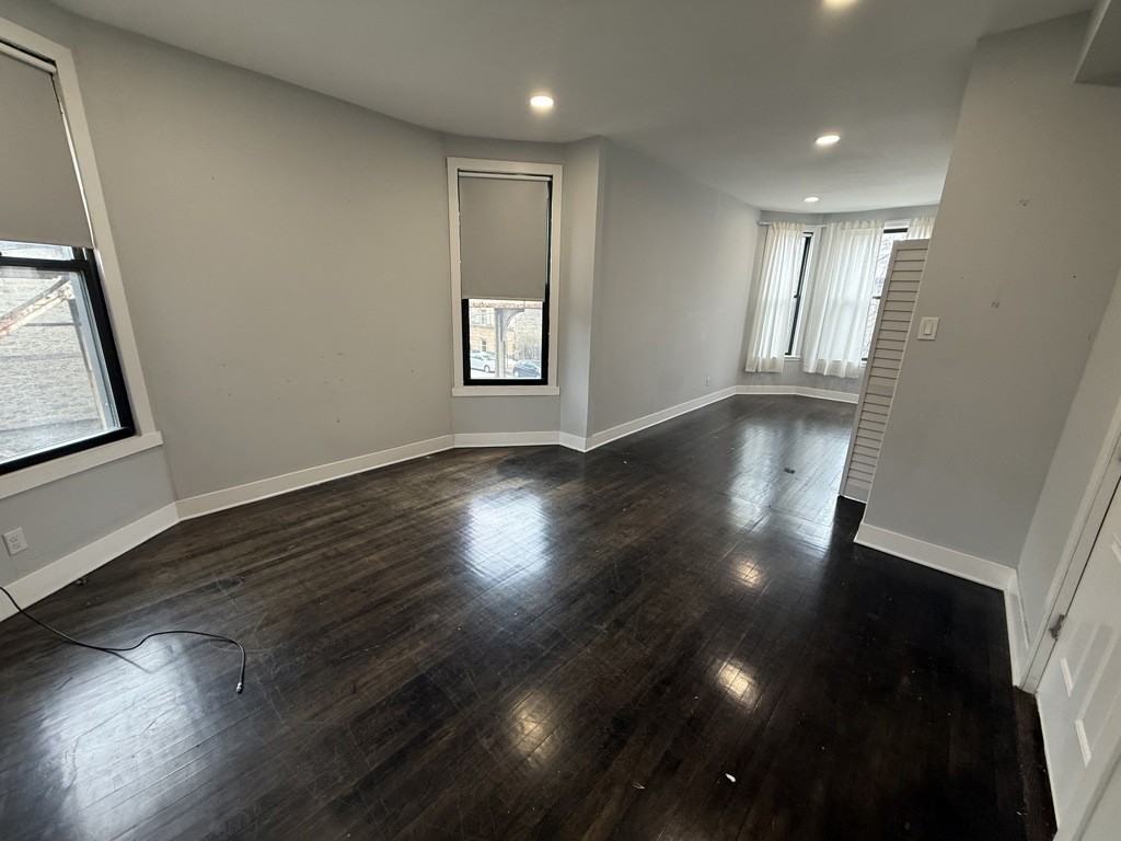 3415 N Seminary Ave #3 - Photo 6 of 13