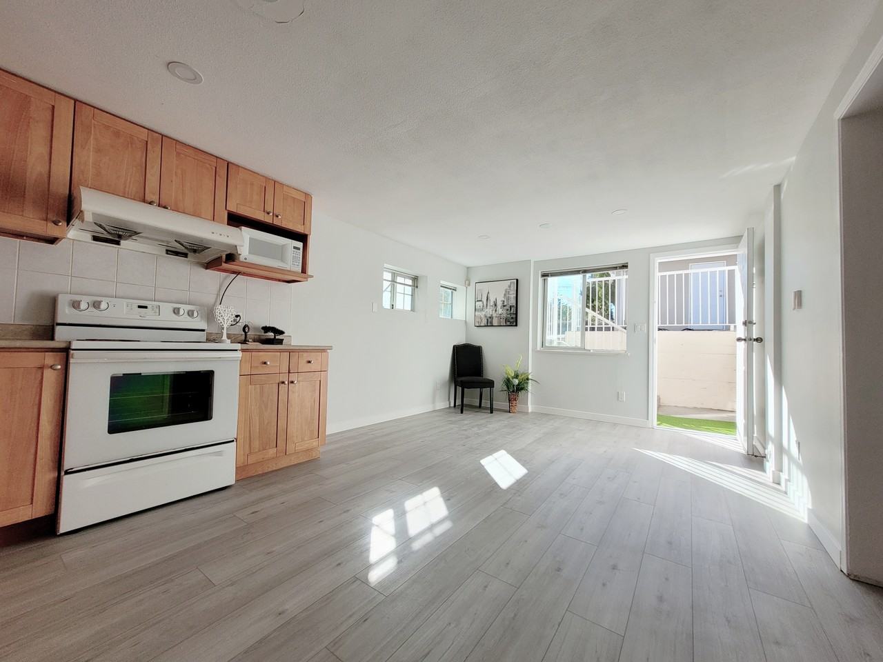 6299 Portland Street - Photo 3 of 10