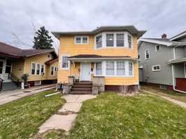 featured image of 1947 Sussex Pl