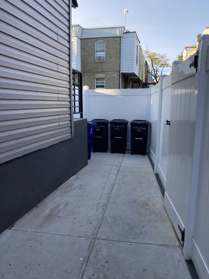 431 S 62nd St #1 - Photo 2 of 26